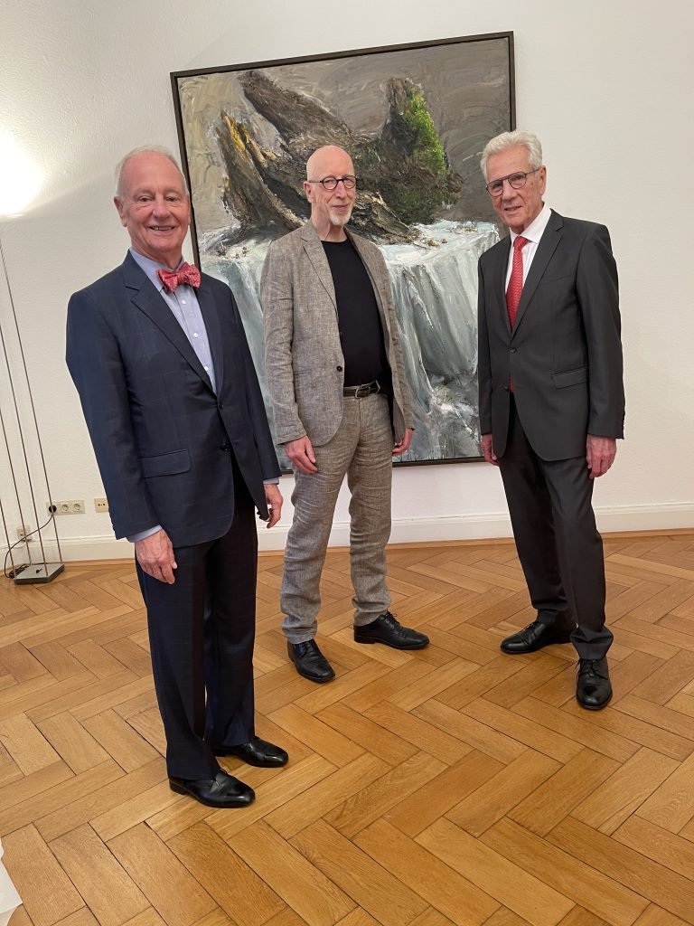 Peter Femfert, Johannes Heisig und Volker Hauff in der Frankfurter DIE GALERIE Foto Edda Rössler